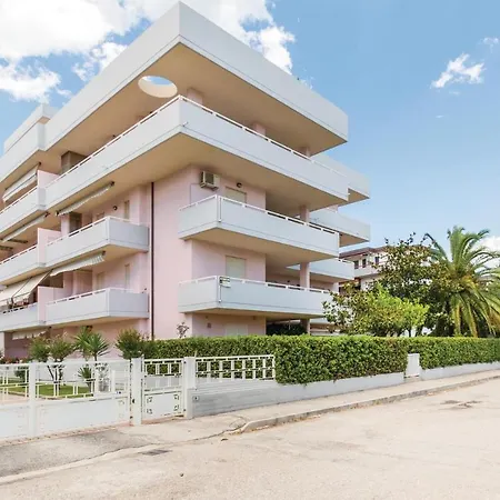 Appartement 12-a 3,p,int, 20 *