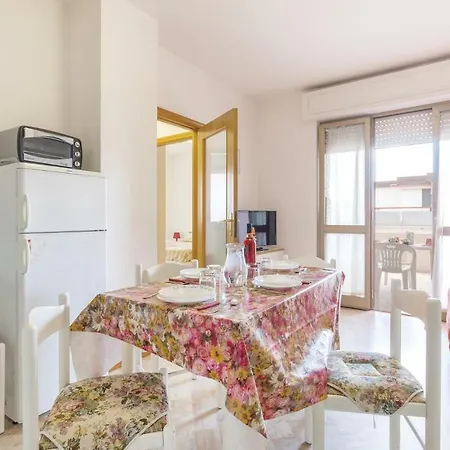 12-a 3,p,int, 20 Appartement